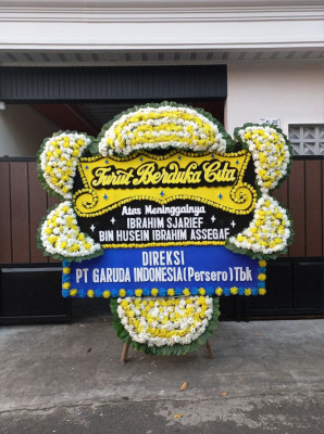 Papan Bunga Duka di Maliaro